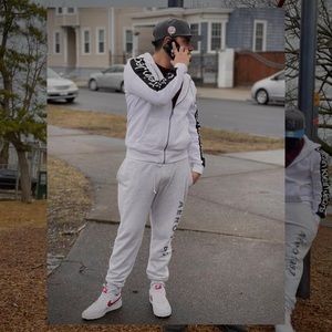 Meet your Posher, Dani